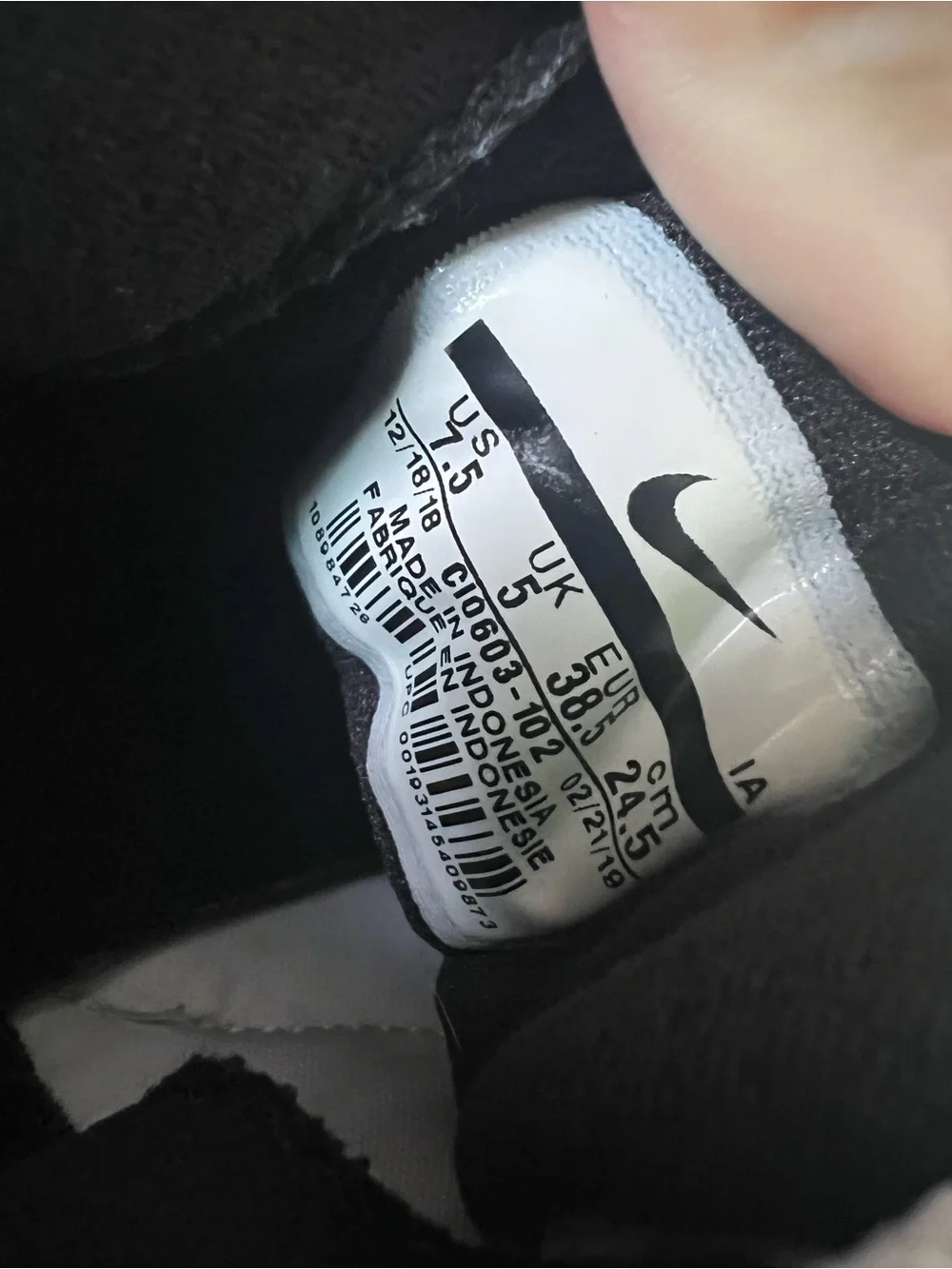 Nike Air Heights White Black Chunky Dad Sneakers Women’s Size 7.5
